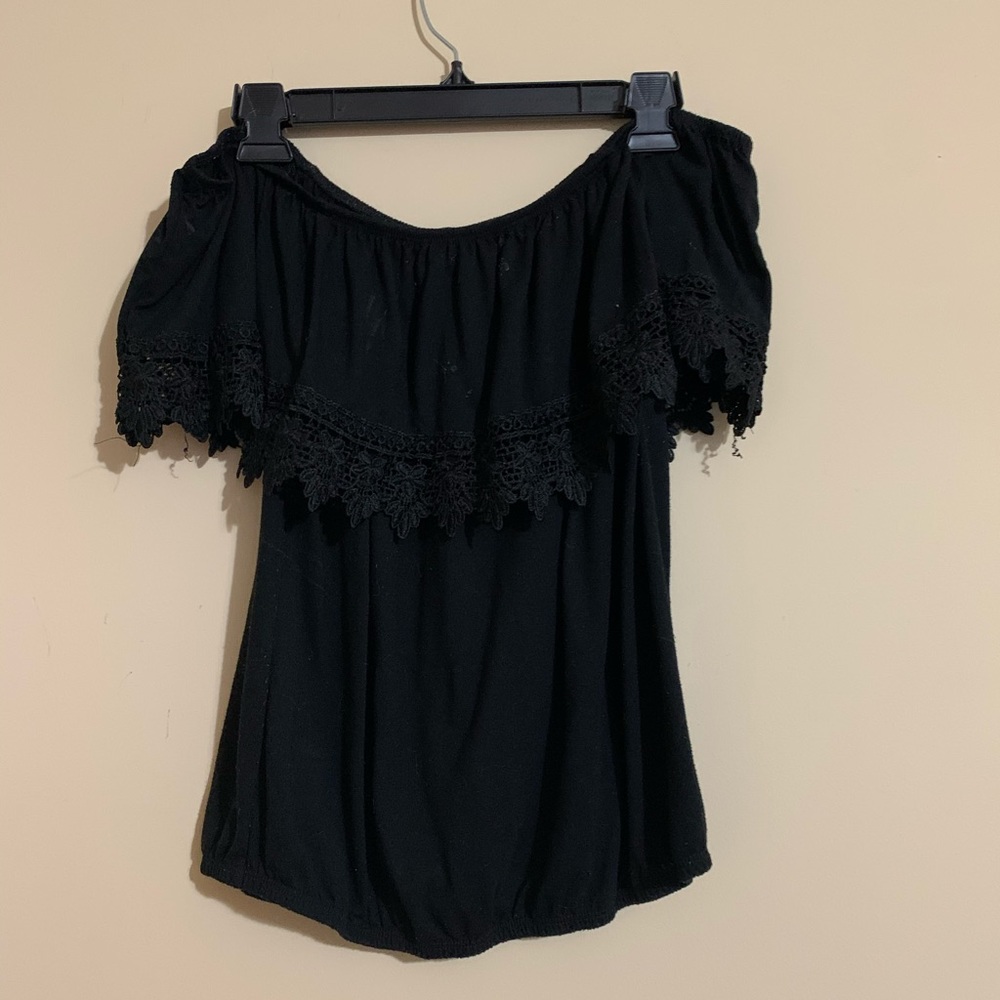 Over shoulder black top
